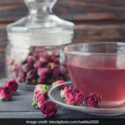  Rose Tea